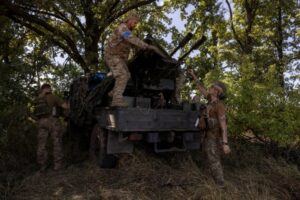 Tropas ucranianas avançam e tentam tomar o controle de outro território na Rússia, diz agência