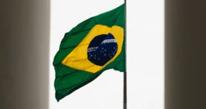 Brasil se torna o 4º principal destino de investimentos estrangeiros em mercados emergentes
