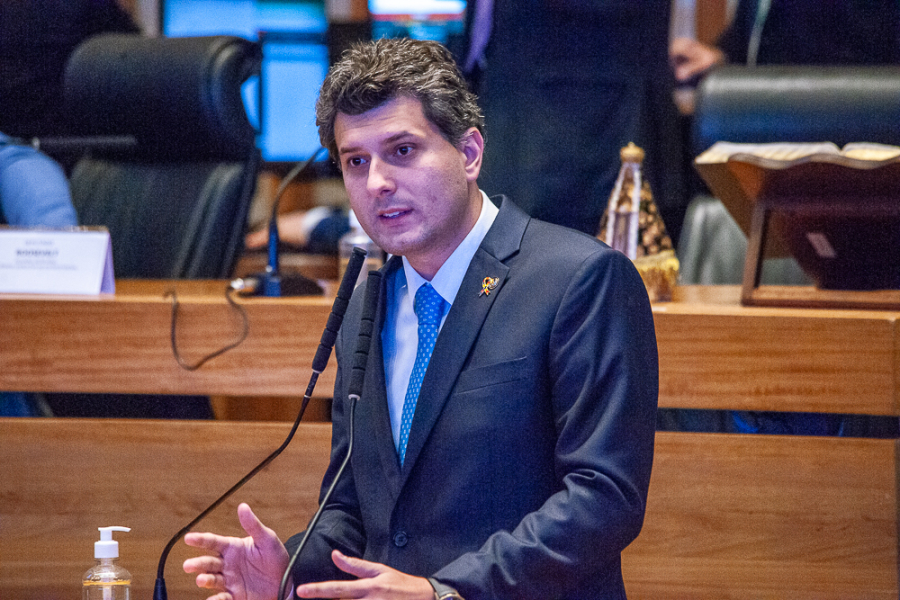 Sessão solene reverencia líderes religiosos das Igrejas Evangélicas do DF