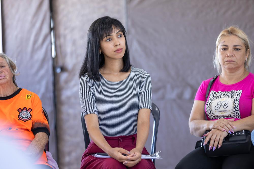 Secretaria da Mulher realiza roda de conversa no Centro do Idoso, no Pedregal