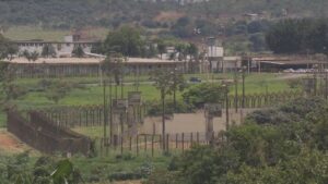 Briga entre detentos deixa um desacordado na Papuda, no DF