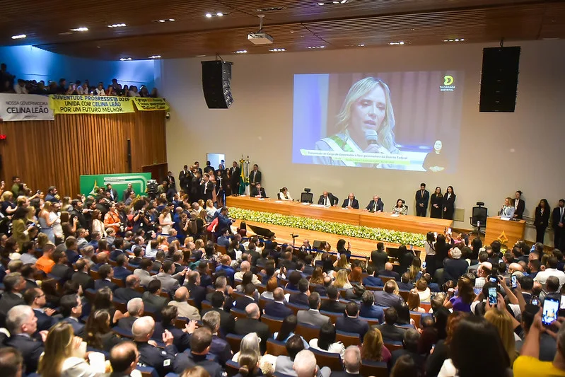 Celina Leão cancela festa de 25 milhões do aniversário de Brasília e prioriza recursos para a saúde no DF